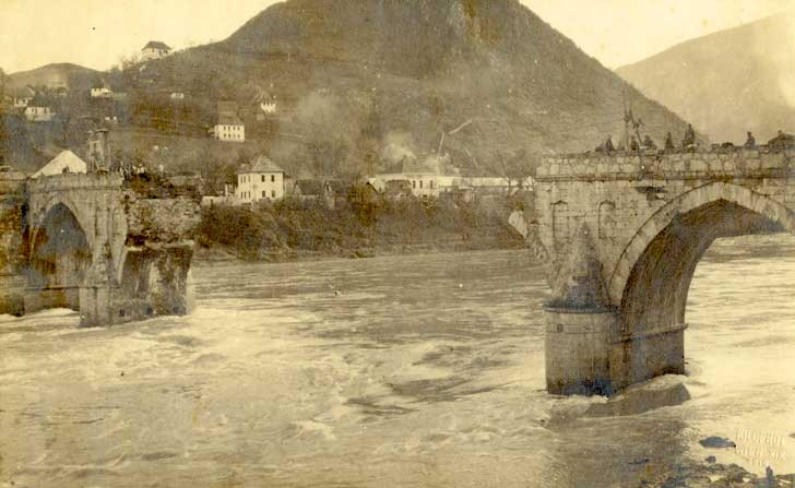 Bridge_on_the_Drina,_1915